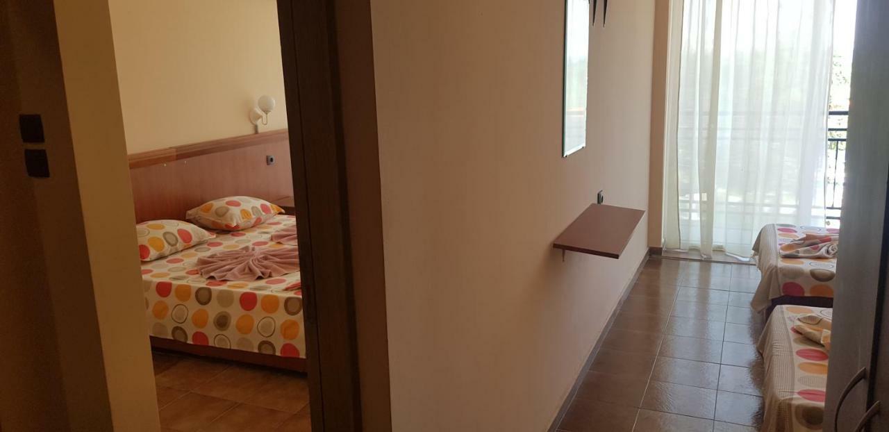 DSK Hotel Kranevo Buitenkant foto