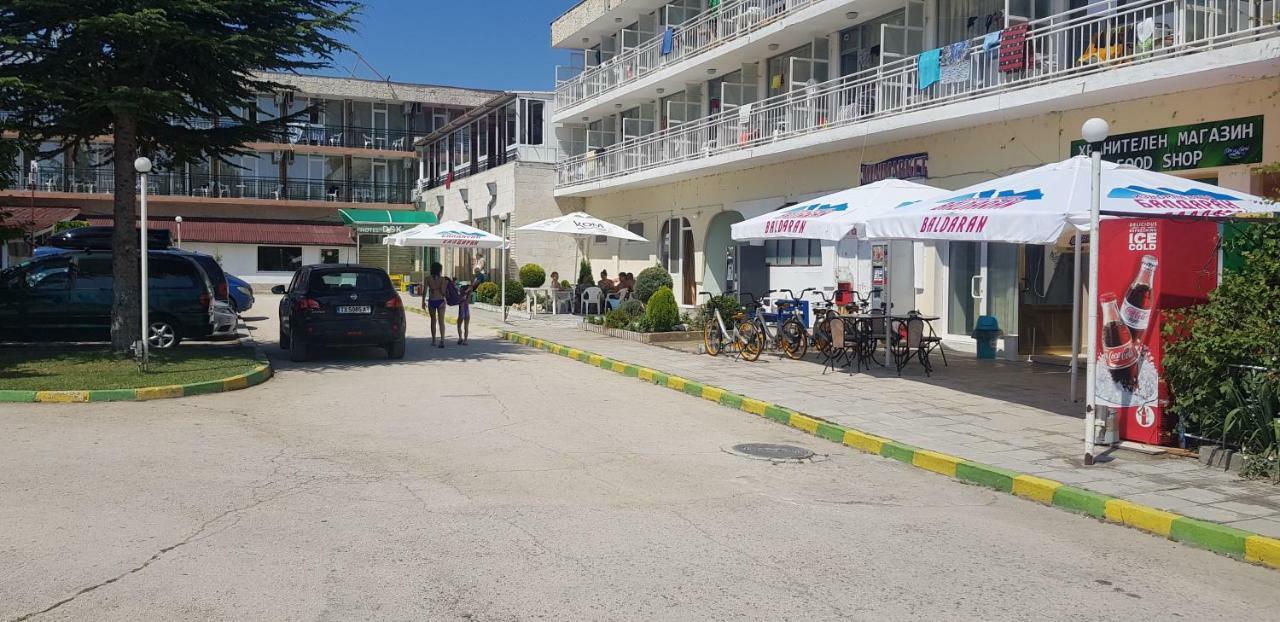 DSK Hotel Kranevo Buitenkant foto